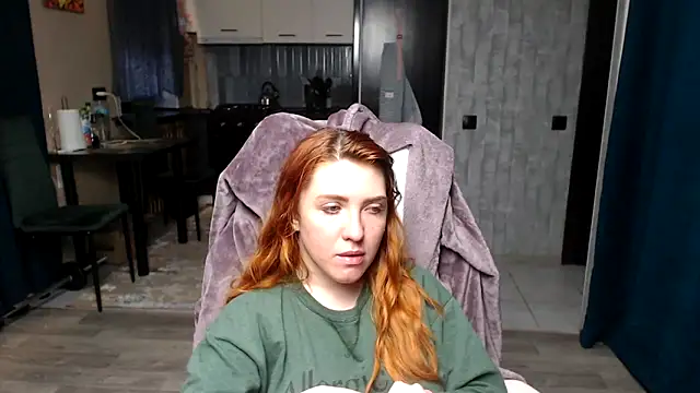 Reginasmilee live XXX chat