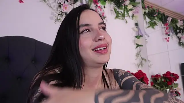 Chat +18 de kaylee_lee ao vivo