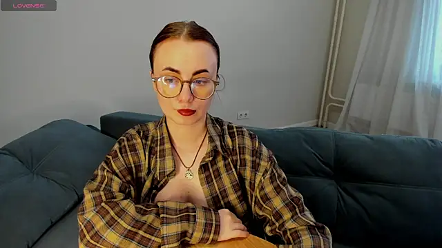 MewStella Chat XXX in diretta