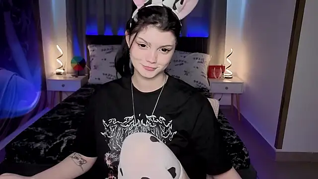 MileyRood Chat XXX in diretta