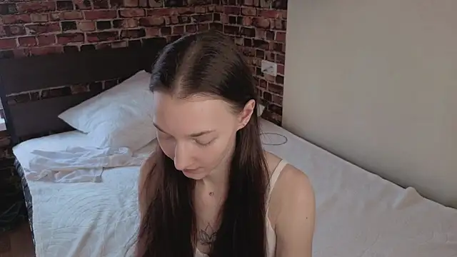 LollyopsのライブXXXチャット