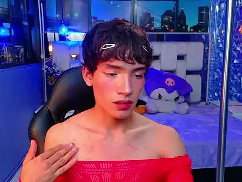 Онлайн чат XXX AlecciaNova