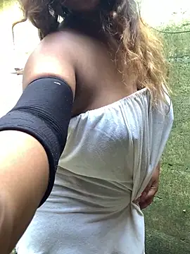 HOTDOTASSn Webbikameraesitys