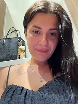 MiraReach Adlı Modelin Web Kamerası Şovu