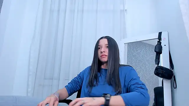 Chat +18 de ViictoriiaSaenz ao vivo