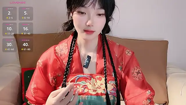 upoo7lt: онлайн-секс-чат