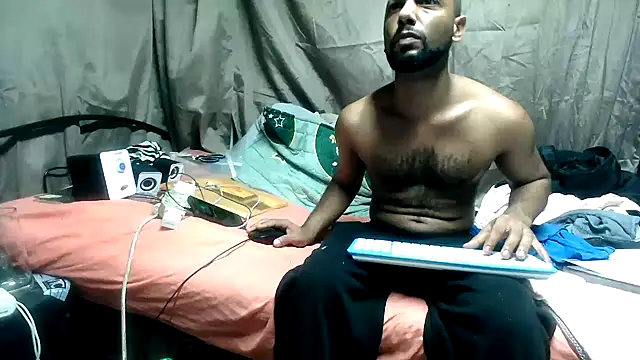 Chat +18 de Camodick ao vivo