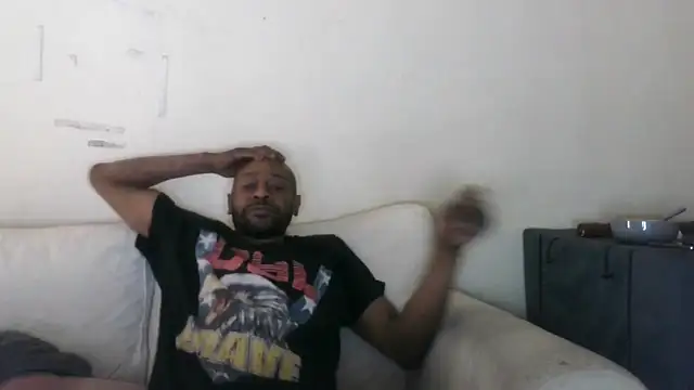 CuzzyB69 Adlı Modelin Web Kamerası Şovu