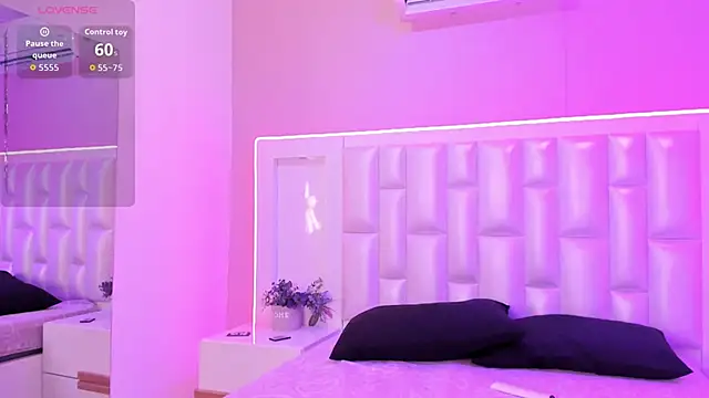 DaniandCute live XXX chat