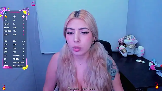 Chat +18 de Megan_sexrosse ao vivo