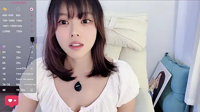 peachy_kiss Pertunjukan Webcam