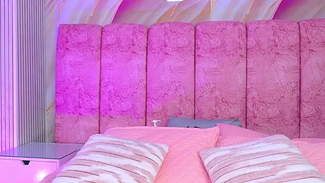 Chat XXX ao vivo de emmacurvy