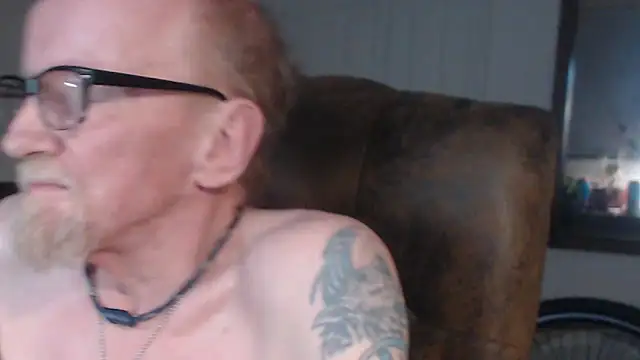 Chiquita_9-5's Webcam Show