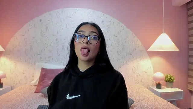 Živý XXX chat Laurent_Brm