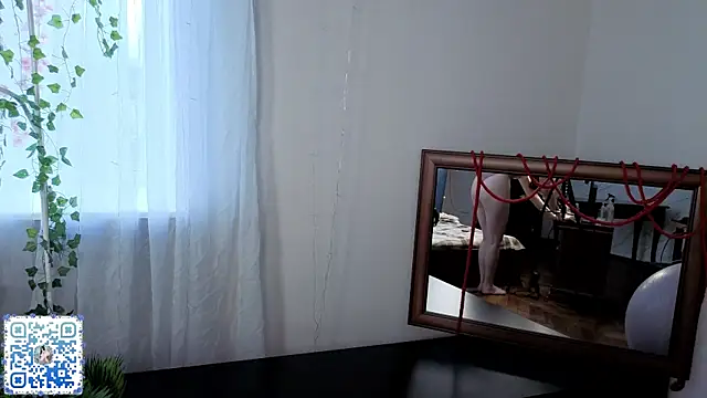 LuciKardos Adlı Modelin Canlı XXX Sohbeti