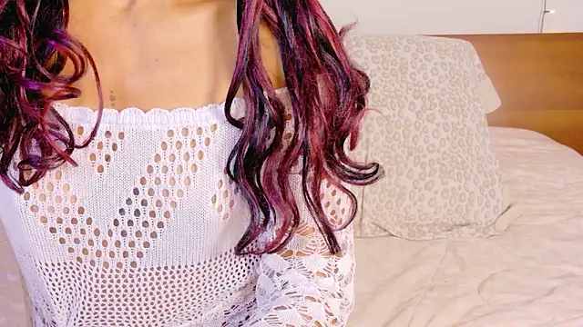 Ajua__Uva Chat XXX in diretta