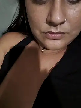 Show de Luna-elle na webcam