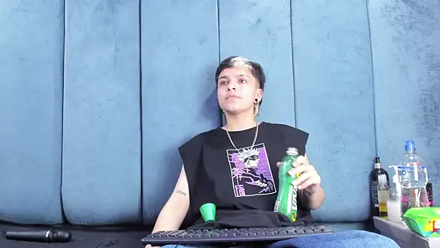 Megan_Thompson_ 现场XXX聊天