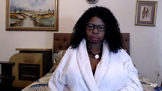 Chat XXX en directo de OmegaLipps