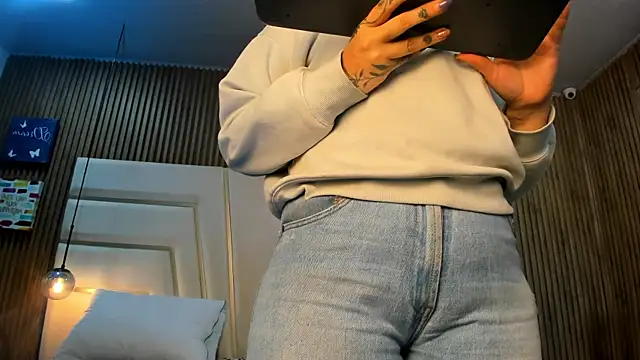 Xara_Shadow Live XXX-chat