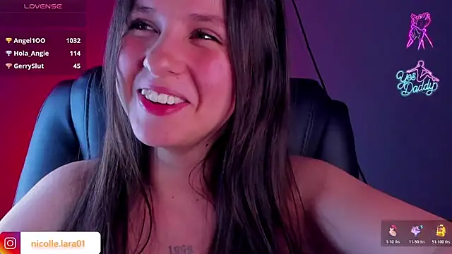 Kitty_Rose_CS: онлайн-секс-чат