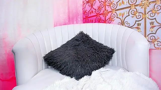 Chat XXX en directo de SlimLatino_