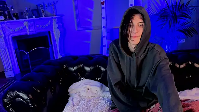 Klaude_Jam Live XXX-chat