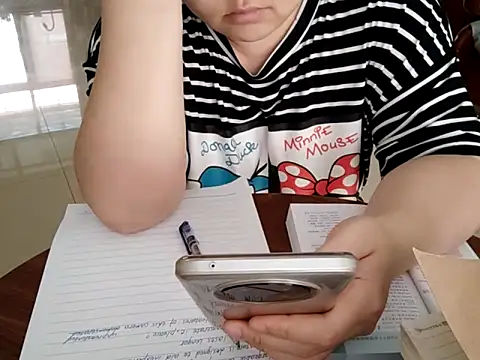 Sembang XXX Secara Langsung AngelwithEcup