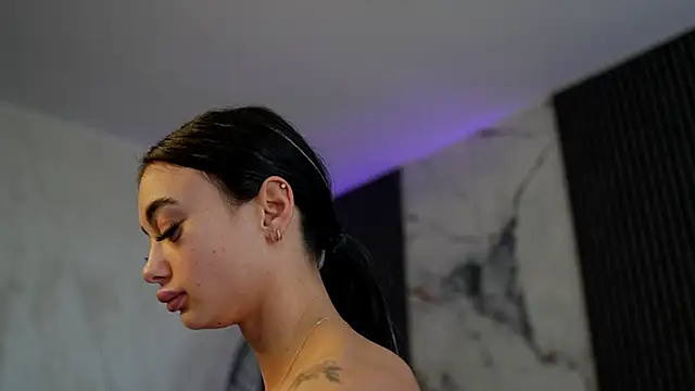 RachelRavee Live XXX Chat