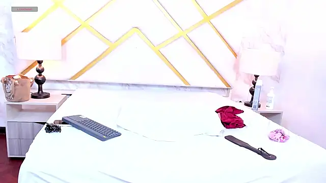 Kiri_Black_ live XXX chat