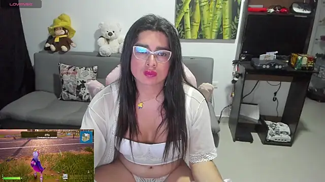 Chatroom XXX en direct de Khalifa_Gold