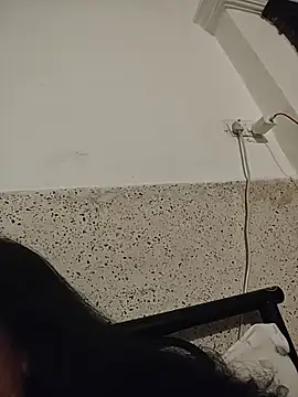 NakedMILFx Show in webcam