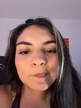 Cat2525's Webcam Show