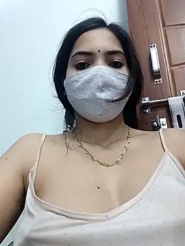 PUNAM456 Chat XXX in diretta