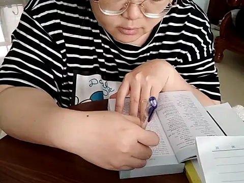 دردشة AngelwithEcup الجنسية المباشرة