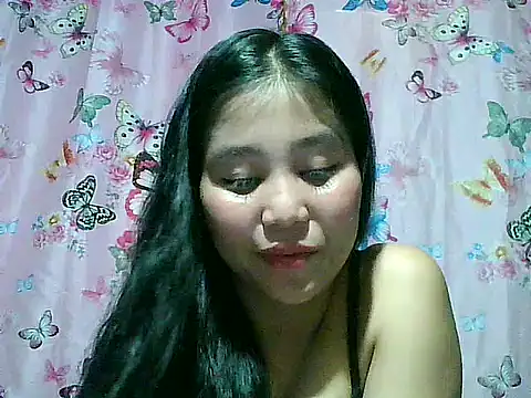 SexyAsianPussy4u webcam show