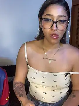 Chat XXX en directo de LilithMonette