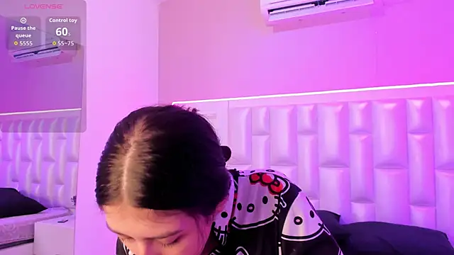 DaniandCute's Live XXX Chat