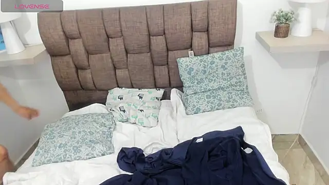 Živý XXX chat casey_jamess