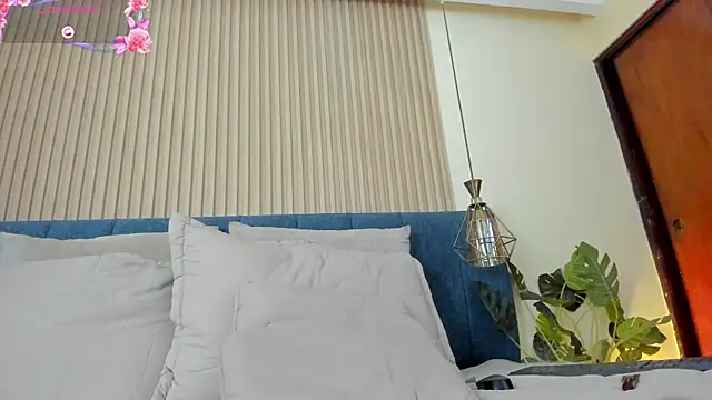 Chat XXX Live kathecute__