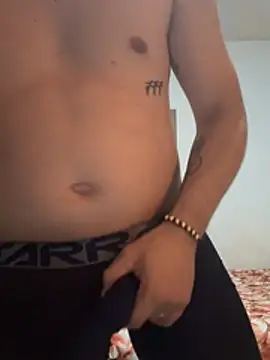 lucy_and_mike7 Adlı Modelin Web Kamerası Şovu