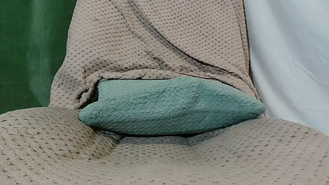 Chat +18 de Luckyalice_4u ao vivo