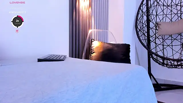 Angela_donnato লাইভ XXX চ্যাট