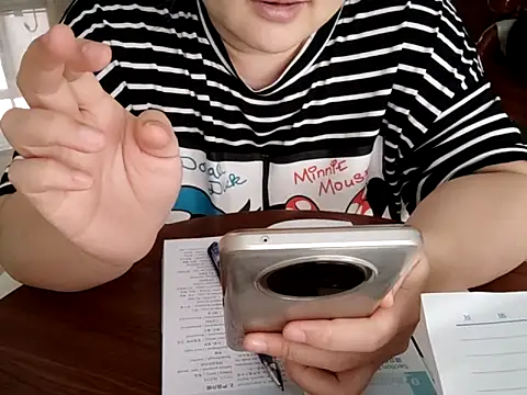 AngelwithEcup Chat XXX in diretta