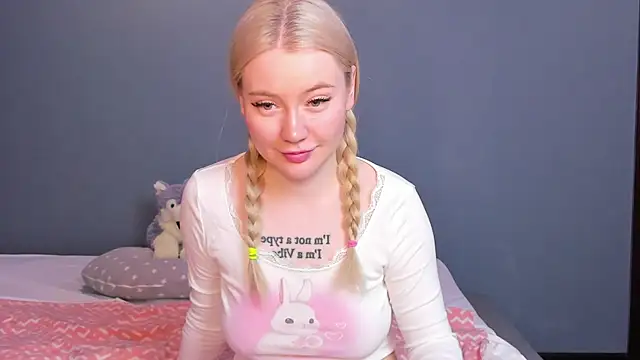 Lillie_Berry Chat XXX in diretta