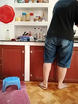 LiilyZi লাইভ XXX চ্যাট