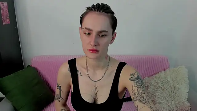 Chat XXX en directo de MilenaKeeks