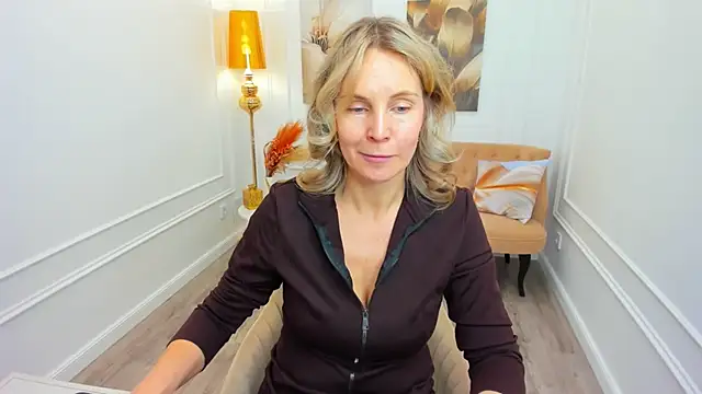 Sinty_Devis' Live XXX Chat