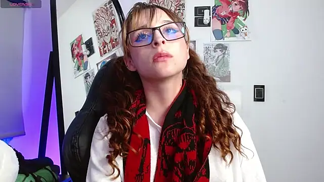 CelesteAyase élő XXX-chatje