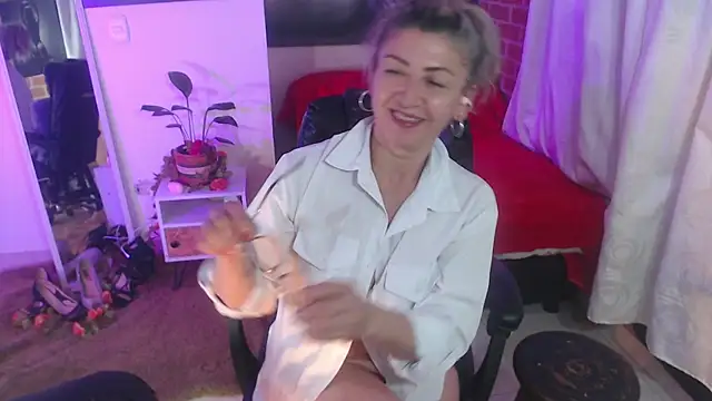 Show de webcam de agnes_blackmoree